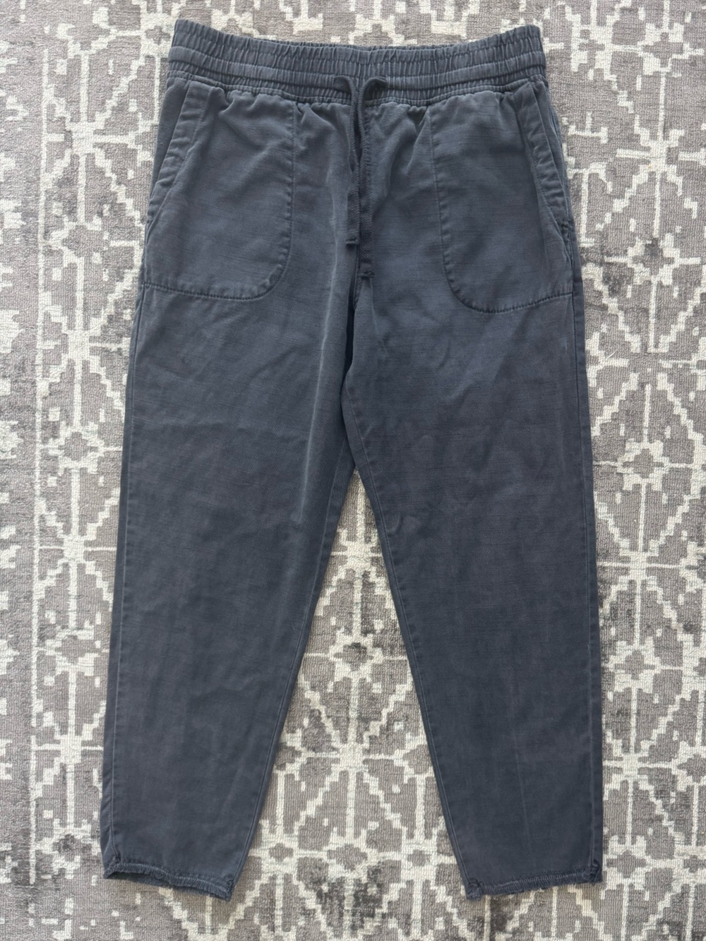 Zara Women’s Charcoal Gray Lyocell Cotton Pull On Pants Size M Raw Hem